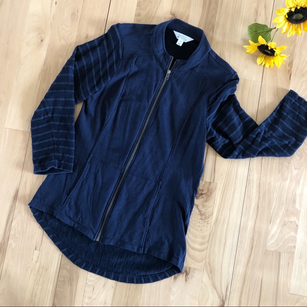 Market & Spruce Zip Cardigan with Curved Hem Size Medium